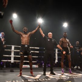 Une 4e édition du VBS qui met à l'honneur les femmes avec 3 combats féminin en boxe anglaise et pieds-poings.[Photos Lucile Cubin - Alex Bonnemaison - Sylvie Grima - Direction de la Communication]