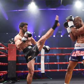 Une 4e édition du VBS qui met à l'honneur les femmes avec 3 combats féminin en boxe anglaise et pieds-poings.[Photos Lucile Cubin - Alex Bonnemaison - Sylvie Grima - Direction de la Communication]