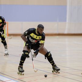 Sacrés champions de France de Nationale 2 lors du dernier match de la saison, les joueurs de l'USV Roller - Rink-Hockeymontent en Nationale 1 – Elite ![Photos Alex Bonnemaison]