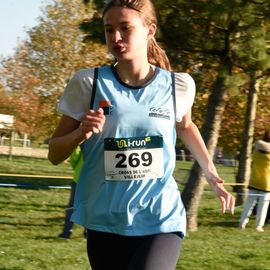 Dimanche 13 novembre, l'ASFI Villejuif Athlétisme organisait son 1er cross à destination des jeunes, au Parc Départemental des Hautes Bruyères. Pour cet évènement sportif, 17 clubs ont fait le déplacement avec plus de 500 athlètes âgé·e·s de 6 à 14 ans (catégorie Eveils à Minimes) ! [Photos Lucile Cubin]