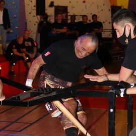 Revivez en images cette 3e édition du prestigieux gala de boxe, du ring aux coulisses.