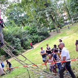 Une belle fête de quartier ensoleillée, organisée par l'association Merlin's cup et la Ville de Villejuif.