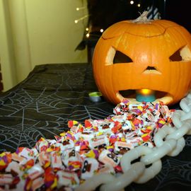 L’Inoubliable Halloween ! Un concert festif en famille avec Les Zélectrons Frits.