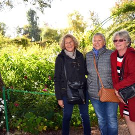 Les Seniors villejuifois à la découverte de Giverny : la fondation Claude Monet, son manoir normand et ses jardins, avant un déjeuner-dansant au Moulin de Fourges.