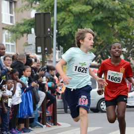 30e édition de la Corrida de Villejuif avec 2 courses adultes et 5 courses enfants.L'intégralité des photos des courses adultes sur https://t.co/T5aKXuC3KB