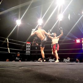 1ère édition du Villejuif Boxing Show, gala de boxe anglaise amateur et boxe pieds-poings pro. Un évènement à guichet fermé avec de prestigieux titres en jeu!