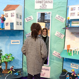 Pendant 2 semaines, la ville a choisi de mettre en valeur le droit à la santé des enfants avec des conférences et ateliers, des expos, des formations et de nombreuses animations et jeux pour les enfants et leurs parents.[photos Sylvie Grima / Lucile Cubin]