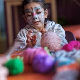 "Bien dans son corps, bien dans sa tête et bien dans sa Ville": autour de ces thématiques, du 14 au 19 novembre, Villejuif a mis en valeur le bien-être de l’enfant.De nombreuses activités étaient organisées dans toute la ville pour que les enfants puissent s’amuser, s’informer et partager un beau moment autour de leurs droits: ateliers, quizz, activités sportives, jeu de piste, chorale...