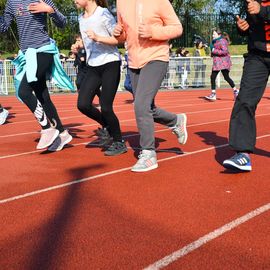 Toute la journée du 19 avril, le stade Louis Dolly a résonné des foulées et des cris d'encouragement des élèves d'élémentaire de Villejuif venus participer à la traditionnelle Course d'Endurance scolaire.