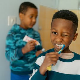 Pendant les vacances de printemps, les petits Villejuifois ont pu profiter de séjour au grand air: Nature et vie médiévale en Bourgogne pour les 6-11 ans et Nature et ferme en Seine-et-Marne pour les 4-6 ans.

[photos Anja Simonet / Xiwen Wang]