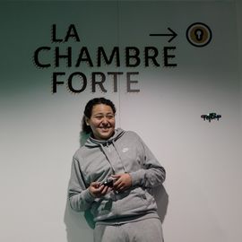 Zoom sur 3 activités enfance et jeunesse:
▪️ Surf à Paris
▪️ Initiation au pilotage de drones
▪️ Sortie à la Ferme Pédagogique

[Photos Alex Bonnemaison / Anja Simonet / Xiwen Wang]